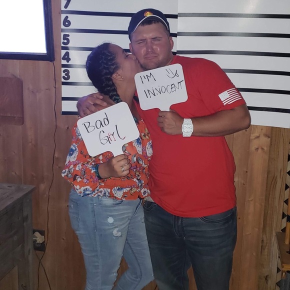 Meet your Posher, Alexandra - Picture 1 of 1